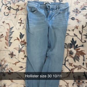 Hollister Women's Light Blue Slim Jeans